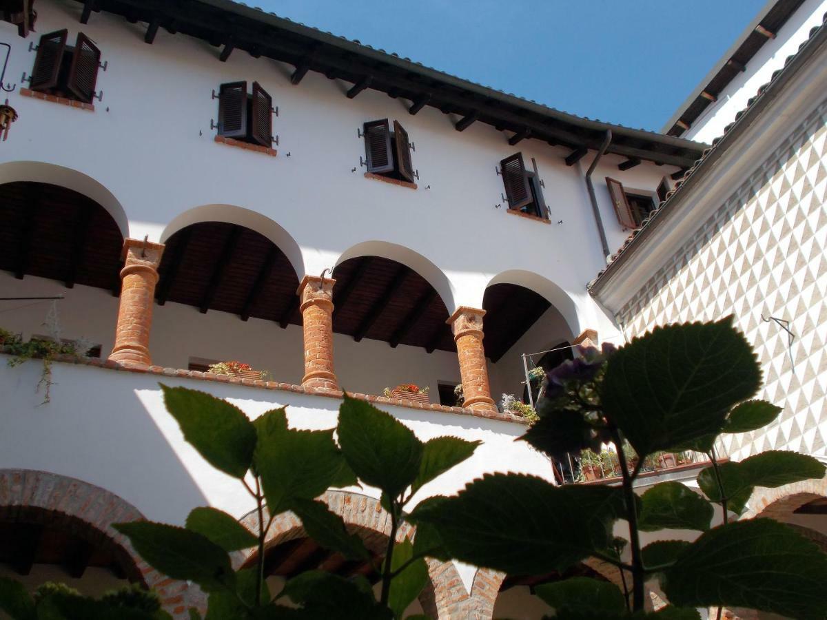 “La Loggia” Apartment 卡萨莱蒙费拉托 外观 照片