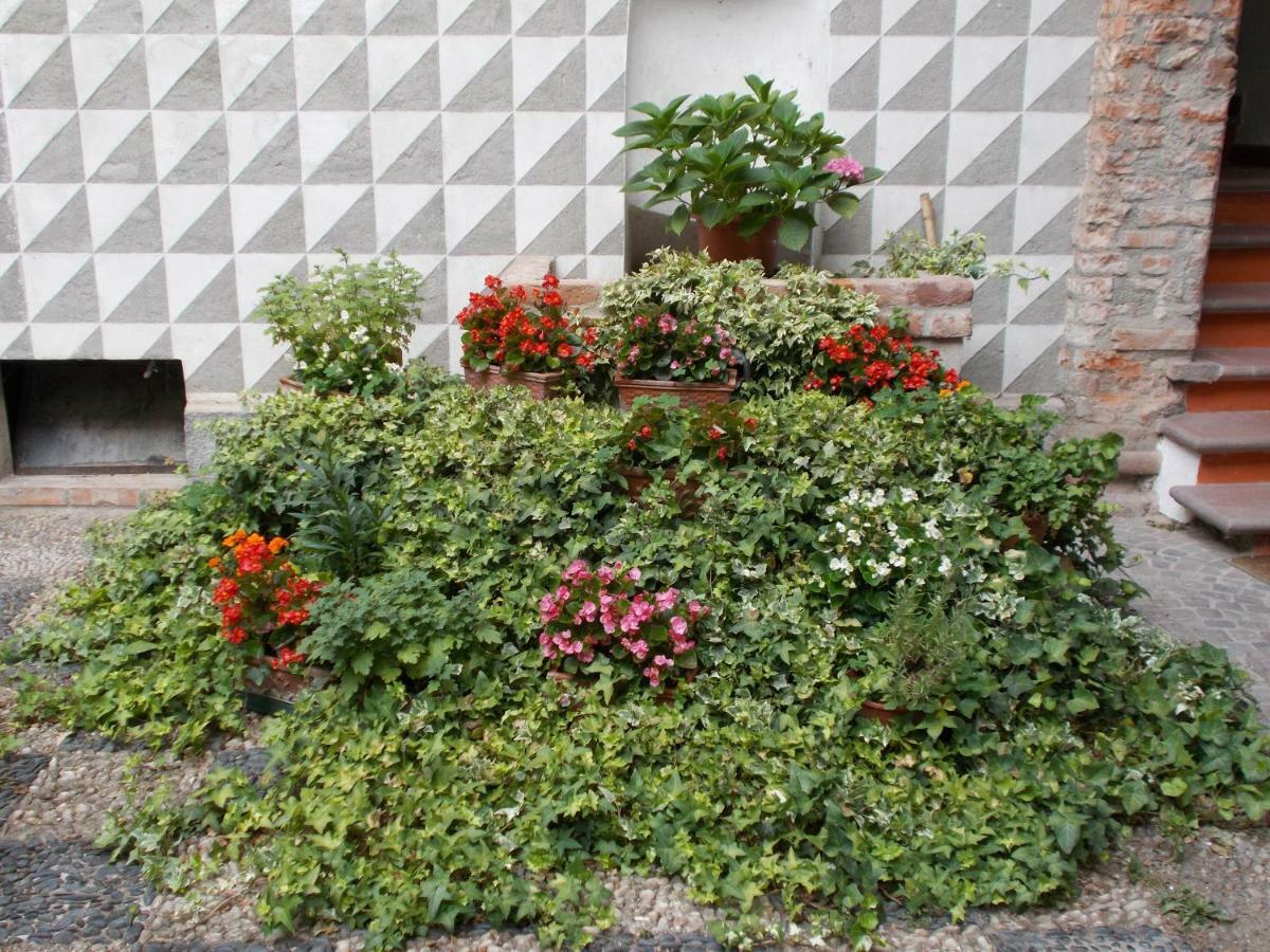 “La Loggia” Apartment 卡萨莱蒙费拉托 外观 照片