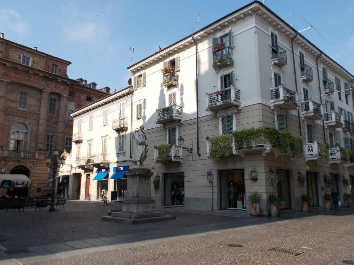 “La Loggia” Apartment 卡萨莱蒙费拉托 外观 照片